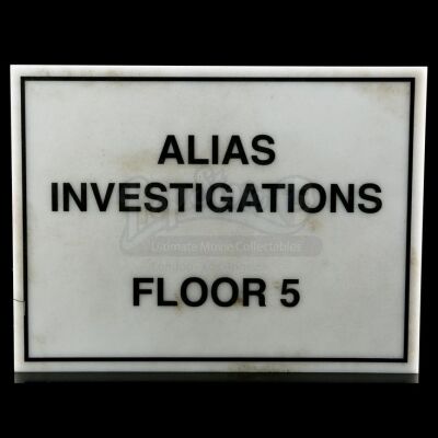 Lot # 346: MARVEL'S JESSICA JONES (TV SERIES) - Alias Investigations Plaque