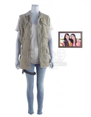 Lot #113 - Marvel's Agents of S.H.I.E.L.D. - Isabelle 'Izzy' Hartley's Mission Costume with Photo