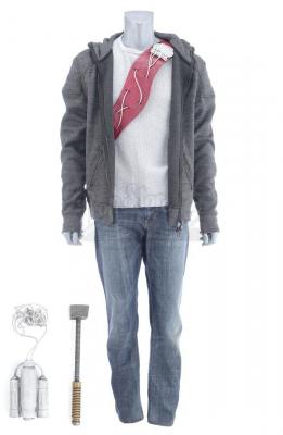 Lot #140 - Marvel's Agents of S.H.I.E.L.D. - Vin-Tak's Kree Costume with Cloaking Sash and Truncheon