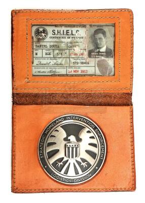 Avengers Agents Of Shield S.H.I.E.L.D. BADGE w/ LEATHER BADGE